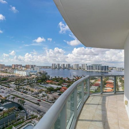 Ocean View 25Th Floor At Marenas Beach Resort By Ammosfl 마이애미 비치 외부 사진