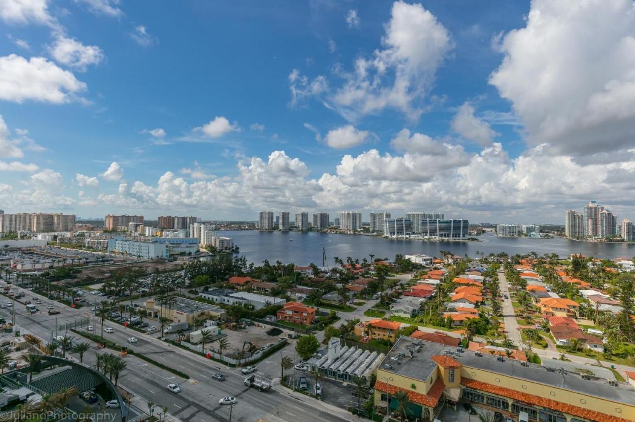 Ocean View 25Th Floor At Marenas Beach Resort By Ammosfl 마이애미 비치 외부 사진